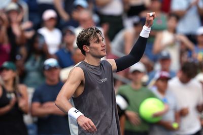Draper v Gomez live: US Open latest score and updates as British No 1 joins Cameron Norrie in second round