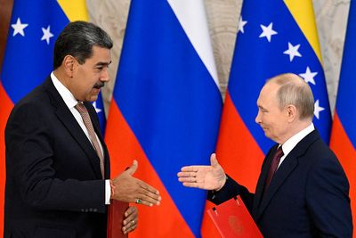 Russian Foreign Minister Reaffirms Support for Venezuela As U.S. Steps Up Military Pressure