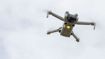 I’m a DJI Mini pilot, and the latest rumors swirling around the DJI Mini 5 Pro have me itching to see what’s next – except for this one thing