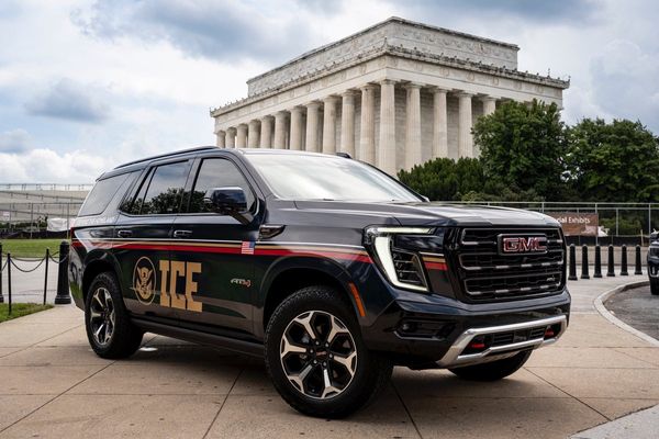 EXCLUSIVE: ICE to spend $100 million on 1,000 more SUVs to support Trump’s mass deportation efforts