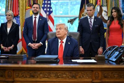 Trump Eyes N.Korea Meet As He Ambushes S.Korea Leader