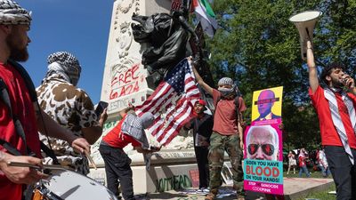 Trump goes after flag burners and a decades-old D.C. bail policy in two new executive orders
