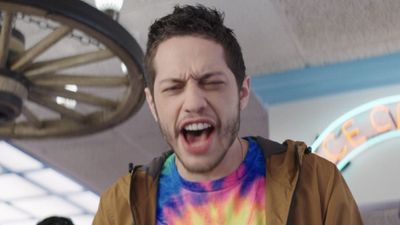 A New Rumor Is Claiming Pete Davidson Is Strapped For Cash After New Baby Announcement (And The Staten Island Ferry Brouhaha)