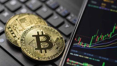 I Asked ChatGPT When I’d Be Able To Retire If I Had Bought Bitcoin in 2015 — Here’s What It Said