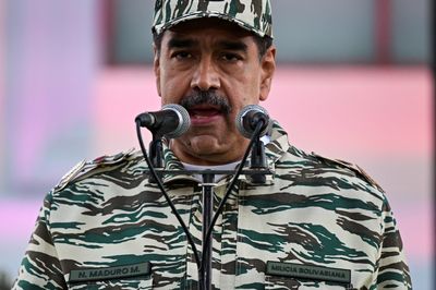 Venezuela sends troops to Colombia border as US ships join cartel operation
