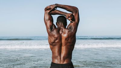 A muscle building expert shares 3 simple tips to keep building muscle after 40