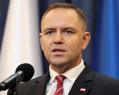 Poland’s president vetoes legislation to prolong benefits for Ukrainian refugees