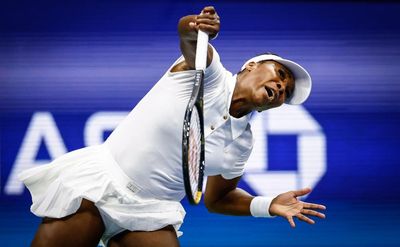 Venus Williams beaten by Karolina Muchova in US Open first round – as it happened