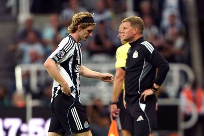 Who can Newcastle play up front? Six striker options following Anthony Gordon red card