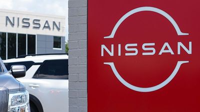 Nissan shares plummet more than 6% as Mercedes-Benz sells its stake