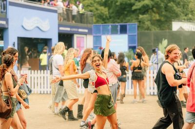 Got a cough? How to recover from the bank holiday's dustbowl festivals