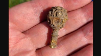 Archaeology student finds 1200-year-old gold in his first excavation