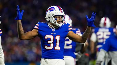 Dolphins Signing Former AFC East Rival Rasul Douglas