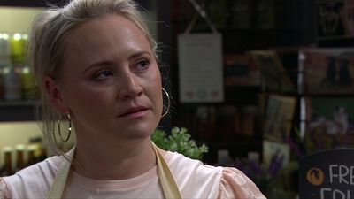 Emmerdale spoilers: Will Tracy re-investigate her ex-husband Nate's death?