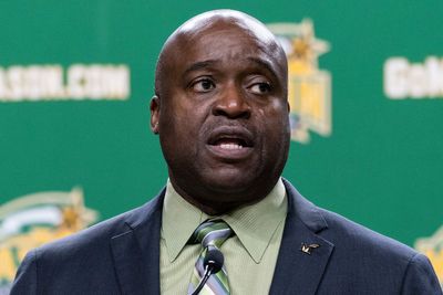 University president fires back at Trump’s education department for demanding his apology