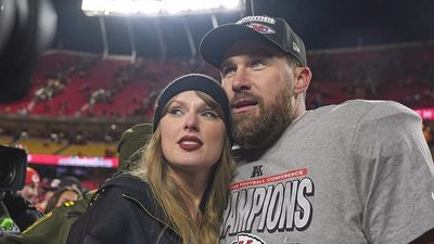Singer Taylor Swift and football player Travis Kelce announce engagement on Instagram