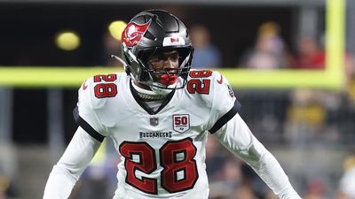 Deion Sanders Reacts to Buccaneers Cutting Son Shilo Sanders