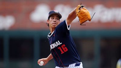 Mets Call Up Top Prospect Jonah Tong to Start in Friday's Game