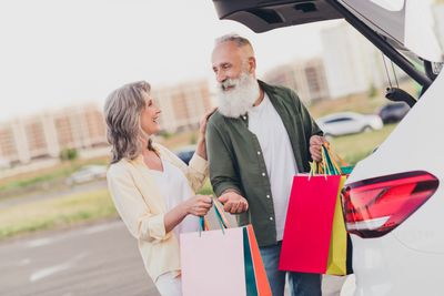 10 Elder Discounts That Quietly Disappeared This Year