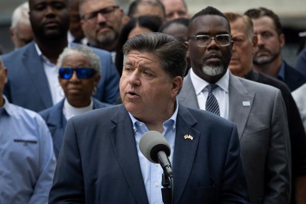 Illinois governor hits back after Trump mocks his weight: ‘It takes one to know one’