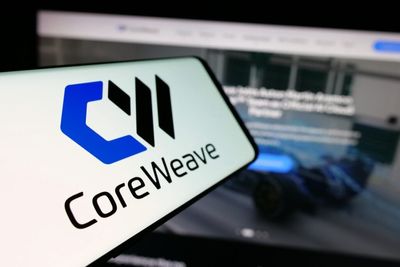 CoreWeave Inks $4 Billion AI Deal, Proving CRWV's 'Not Issuing Debt To Fund Speculative CapEx,' Says Analyst