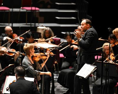 Leipzig Gewandhaus/ Nelsons review – poignancy, poetry and powerful Sibelius in wide-ranging Prom