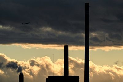 German Factory Outfitters Warn Of 'Crisis' From US Tariffs