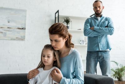 Bad Parent? 12 Subtle Signs You’re Missing