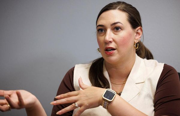 Democrat flips Iowa state senate seat and breaks Republican supermajority