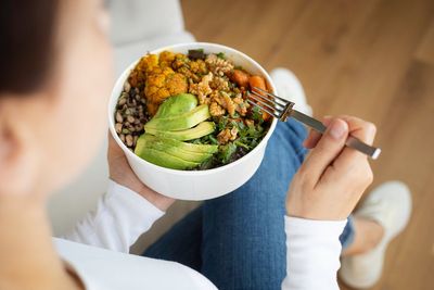 Woman forced to become vegan after developing life-threatening allergy overnight