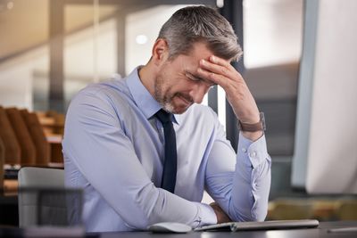10 Shocking Fees That Advisors Say Clients Never Notice