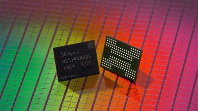 SK Hynix's 'world first' 321-layer QLC flash memory chips, boasting 100% faster transfer speeds and up to 56% greater write performance, will be in gaming PCs next year