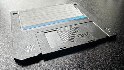 Orphaned Linux drivers for floppy disks gets first patch of any significance in three years - cleanup effort implies floppies spared the axe for a few more years