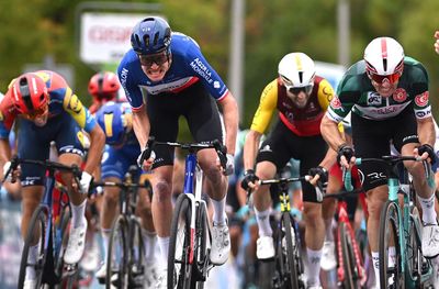 Tour Poitou-Charentes: Dorian Godon wins stage 2 while runner-up Arnaud Démare moves into GC lead