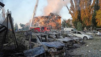At least 18 killed and dozens injured in major Russian attack on Ukraine's capital Kyiv