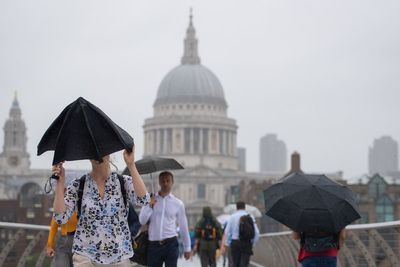 Met Office issues weather warning as Hurricane Erin rain reaches UK