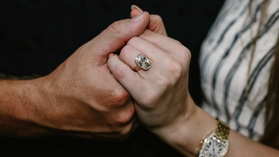 Taylor Swift's Engagement Ring Just Sealed A New Trend In Jewellery - Bezel Sets: Here Are Other Hollywood Stars With Similar Styles