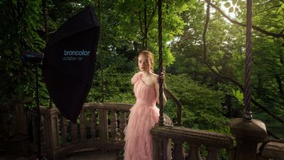 Broncolor unveils the Stelos 800 L, a high-end high-power monolight for ultimate on-location flash flexibility
