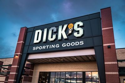 Top Wall Street Forecasters Revamp Dick's Sporting Goods Expectations Ahead Of Q2 Earnings