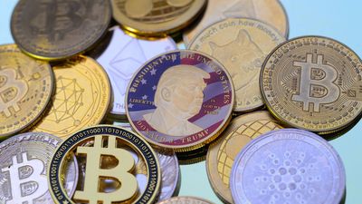 I Asked ChatGPT Which Altcoins Are the Best To Invest In Right Now: Here’s What It Said