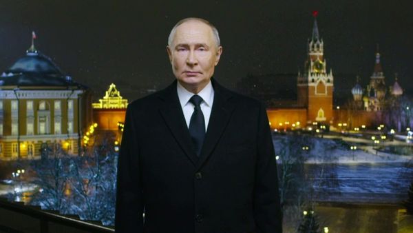 Putin's 'Last Chance Army': HIV-Positive and Sick Civilians Lured With False Healthcare Promises to Fight in Ukraine
