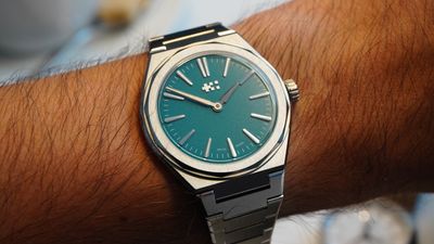 A Week on the Wrist with the Christopher Ward The Twelve 660 – sports chic meets classy dress for the ultimate office watch