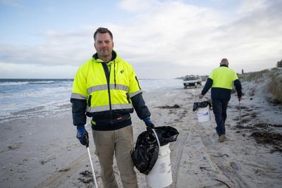 Over 11 gruesome kilometres, teams fill bag after bag of marine life killed by SA’s stubborn algal bloom