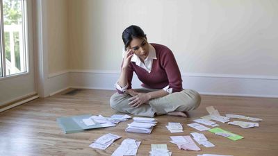 How to Handle Costly Medical Bills — Smartly