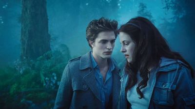 The Twilight Saga teases re-release with cryptic post, and fans are losing their mind: "Hoa Hoa Hoa season is back"