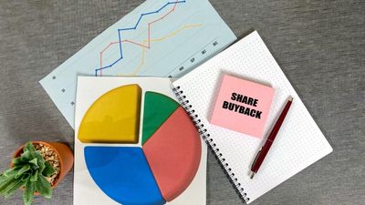 Apple, Google, Nvidia Unleash $430 Billion Buyback Blitz—But Is Innovation Falling Behind?