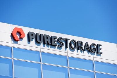 Should You Buy the Post-Earnings Pop in Pure Storage Stock?