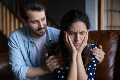 6 Relationship Phrases Men Use That Sound Strong but Feel Cold
