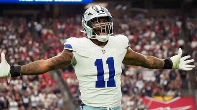 Highest-Paid Non-Quarterbacks After Micah Parsons Agrees to Massive Contract With Packers