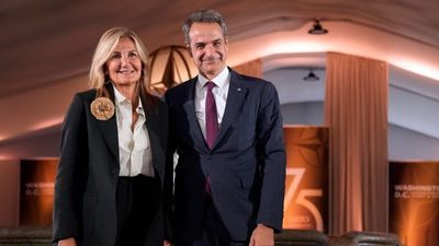 No, Greek PM's wife didn't buy a multi-million-euro flat with public funds